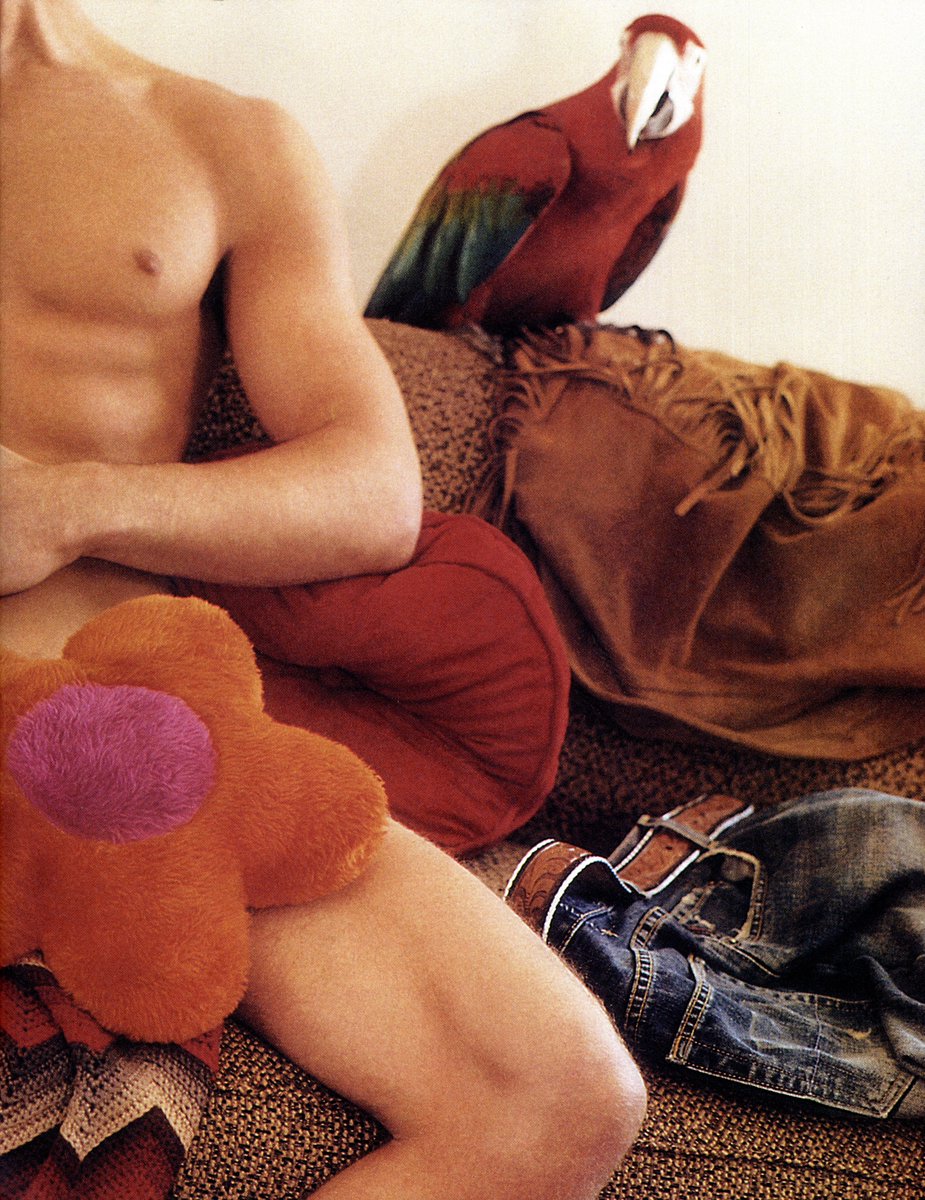lagunabeachjr's tweet photo. abercrombie &amp; fitch quarterly (back to school 2002) https://t.co/s2pW2sFZjC