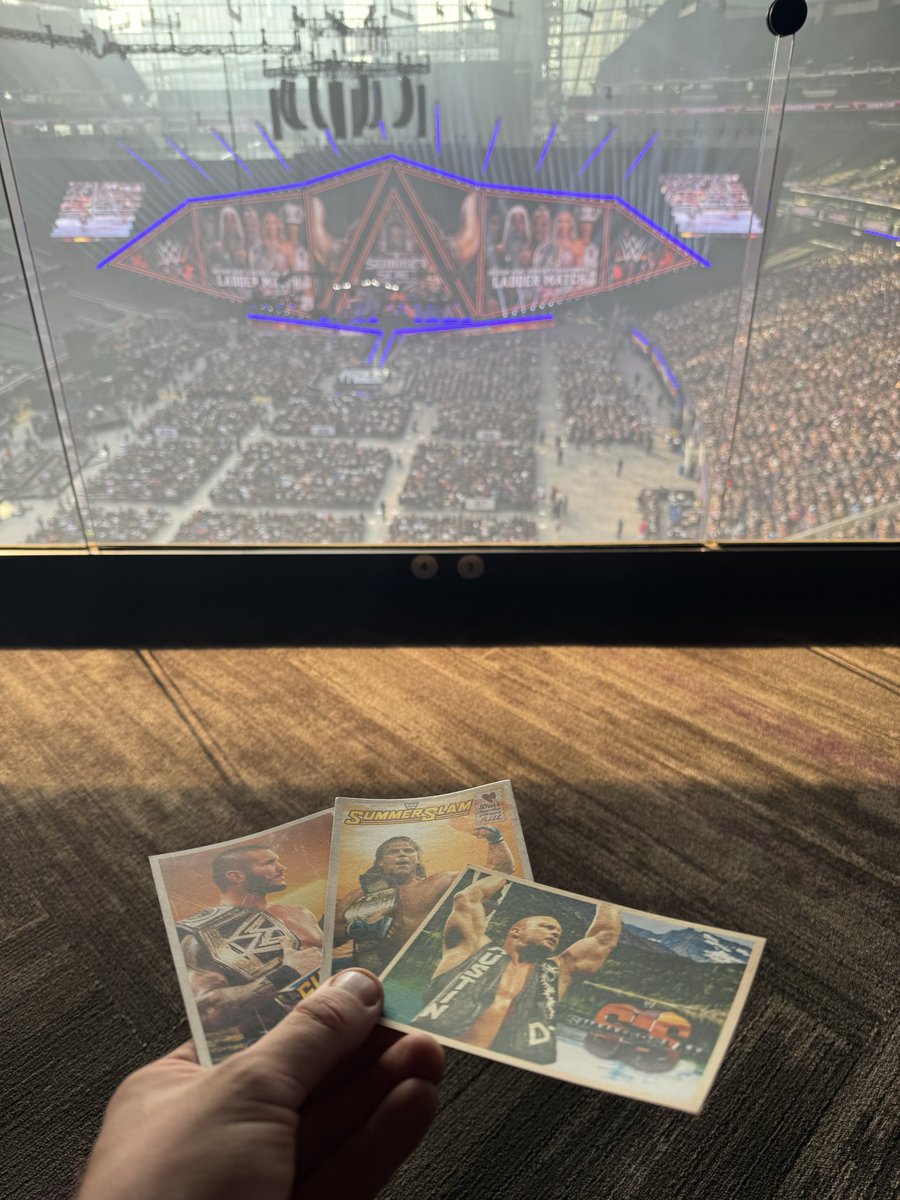 WWESuperCard's tweet photo. Should we post some leftover redeem codes? https://t.co/S6lcqVZI6R
