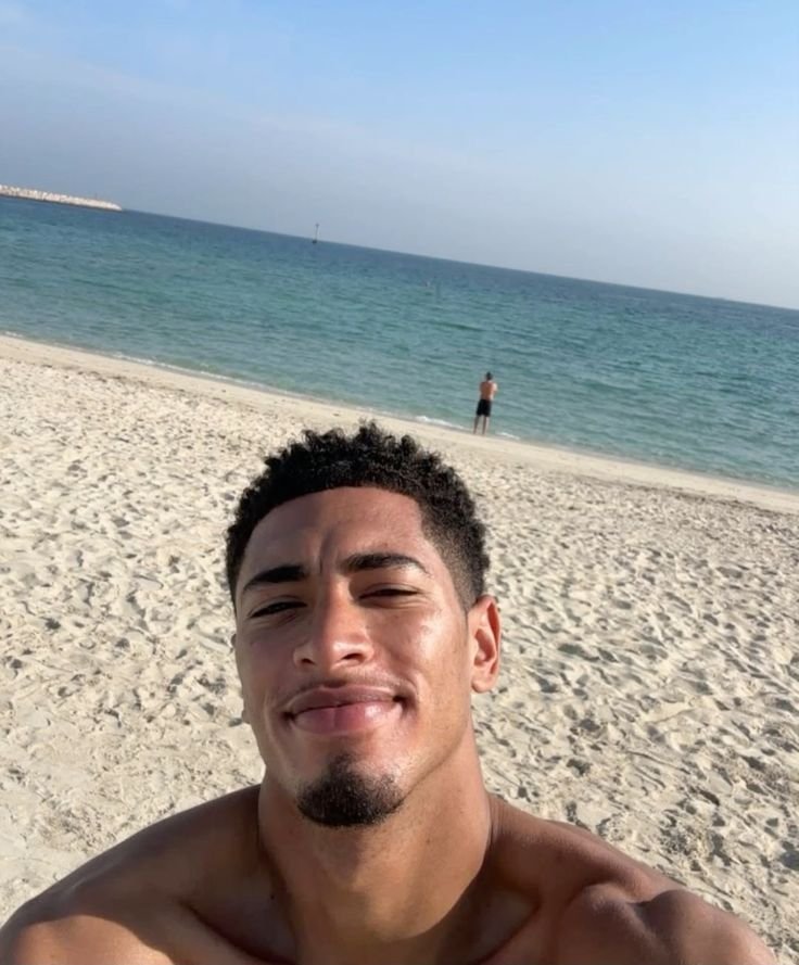 cheiroverrde's tweet photo. domingo é dia de cair no mar https://t.co/NUnTrbgDOr