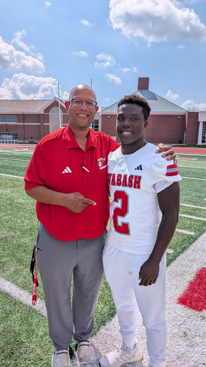 wjhall24's tweet photo. After a great visit and conversation with @coachgilbert10, I am excited to receive an offer from Wabash College.

@WabashFB @coachbakewatson @TriWestFootball @Coach_Justy @Coach_Karnes @CoachYoungXFQB https://t.co/t4UNtIrkne