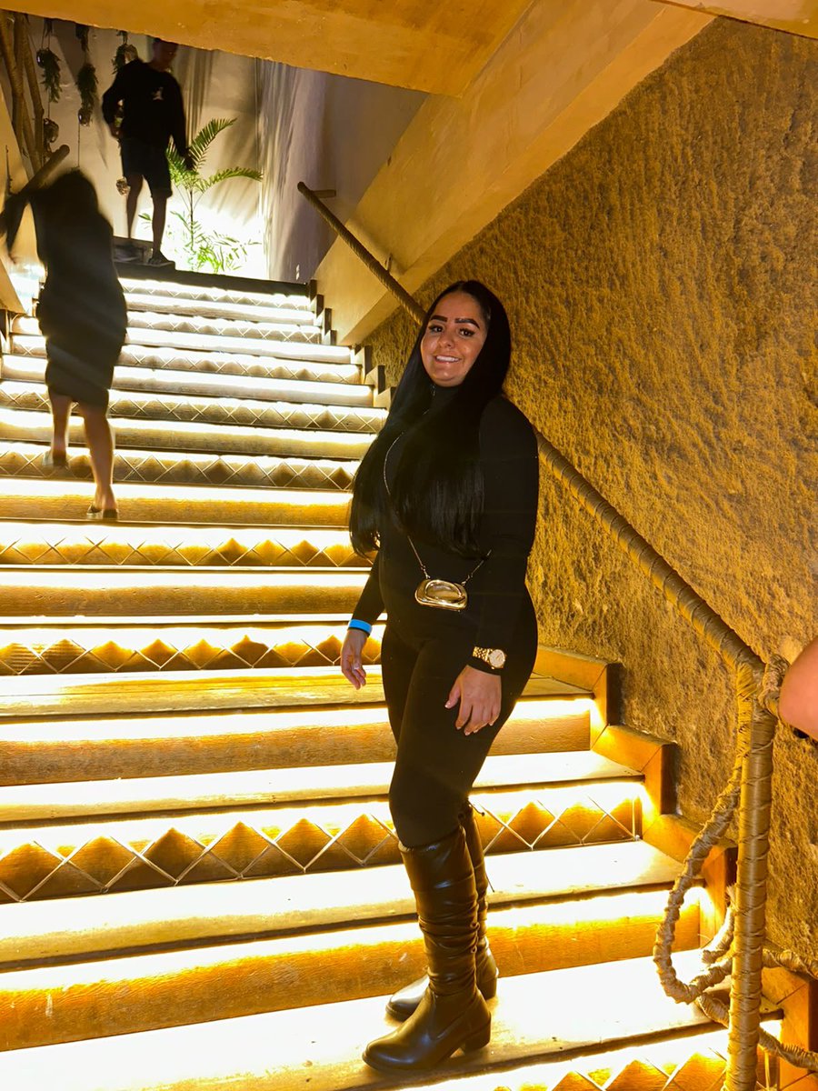 fazolgaby's tweet photo. ✨🖤 https://t.co/cknUZJFnU9