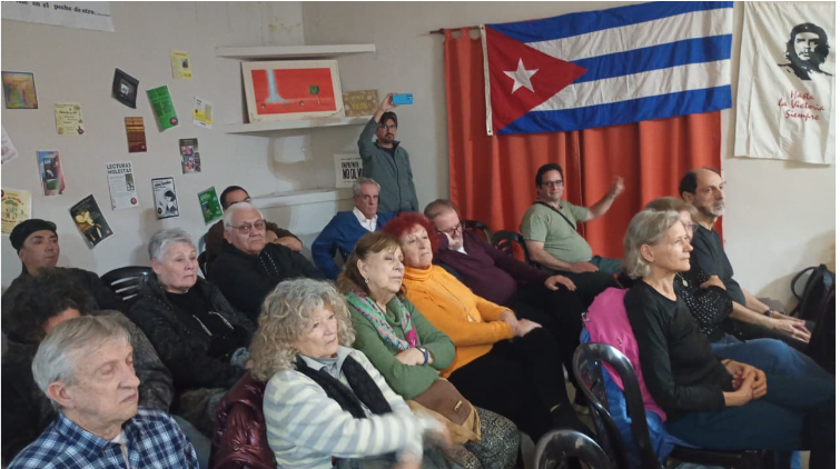 infocapac's tweet photo. Solidaridad con la Revolución Cubana en Neuquén
La Casa de la Amistad Argentina Cubana de Neuquén y Cipolletti organizó un acto en apoyo a #Cuba y a su pueblo en repudio al bloqueo de EE.UU para conmemorar el 73 aniversario del Asalto al Moncada
https://t.co/U2N3fbJVIV https://t.co/w6QrityJcR