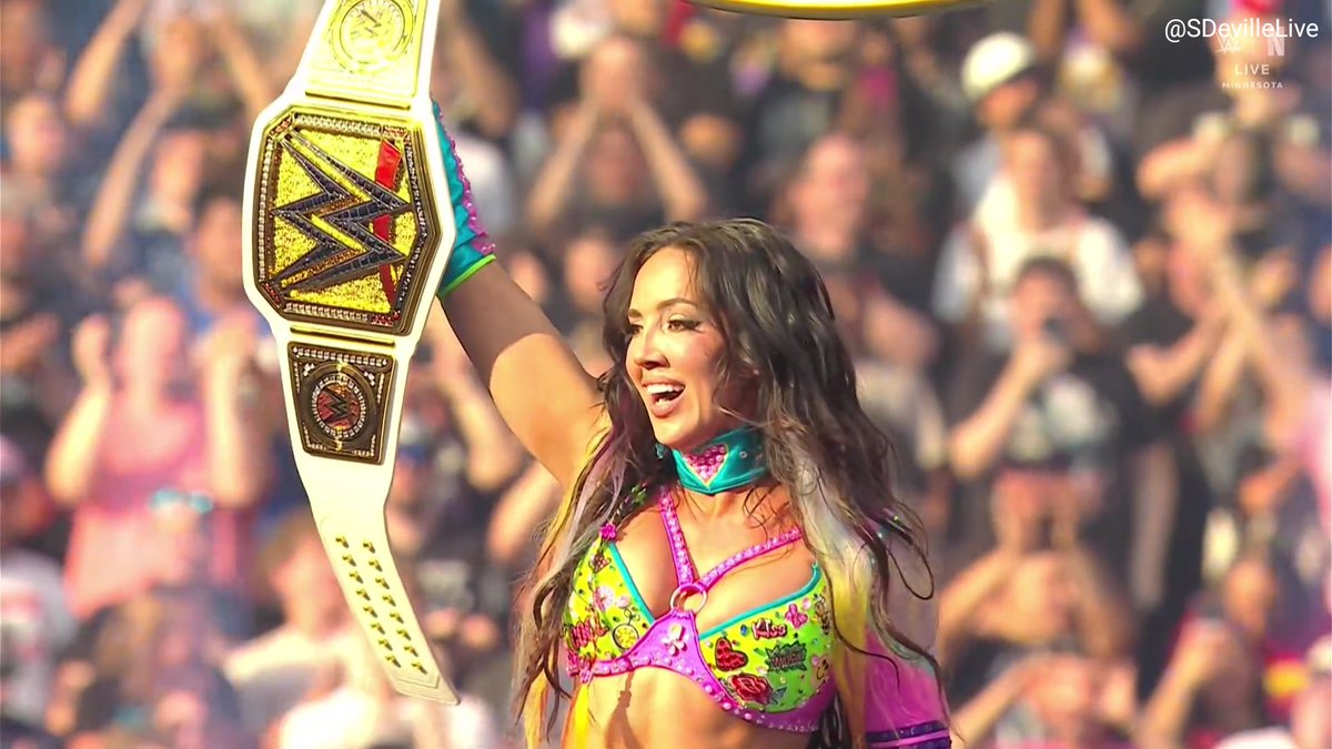 SDevilleLive's tweet photo. CHELSEA GREEN IS A WORLD CHAMPION #SummerSlam https://t.co/bGUhAoRaox