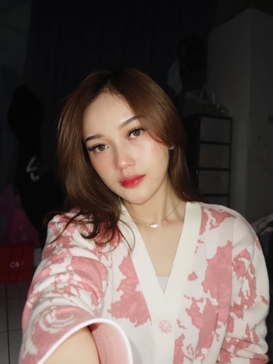 gcommunicator's tweet photo. Ready ya beb
#openbojember #bojember #availjember https://t.co/ZzwZOBC8ok