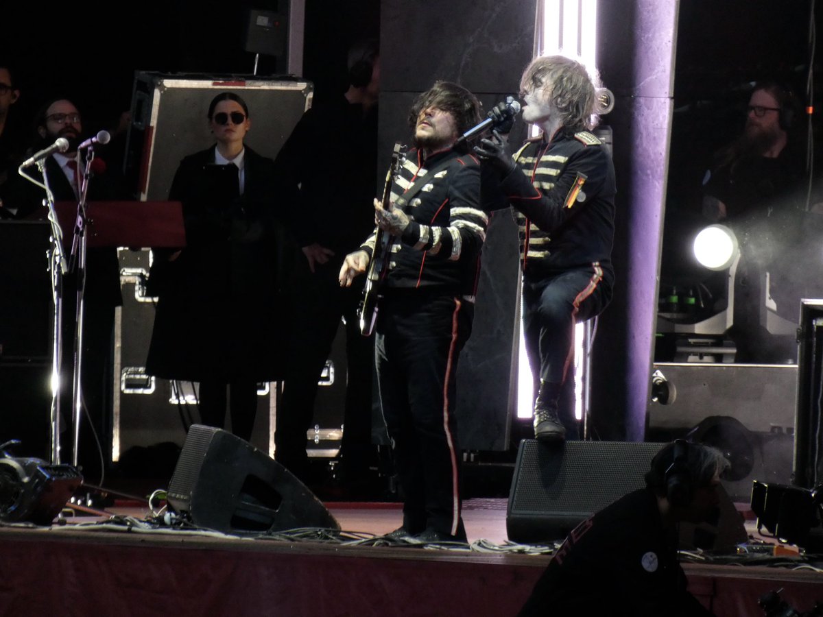 Alexa_w_99's tweet photo. Well now this could be the last of all the rides we take
So hold on tight and don’t look back

My Chemical Romance - 7/11/26 - London
The Black Parade 2026
Wembley Night 3 https://t.co/eEDBIf0955