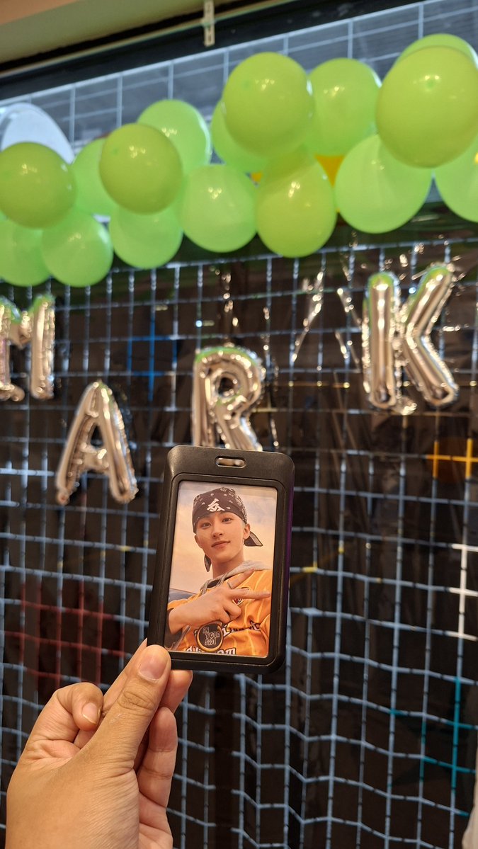 d0yangg's tweet photo. Birthday Cupsleeve Event in Monterrey 
#오랜내여름민형아생일축하해
#AlwayswithMarkLee #Mark27UpperAndHigher
#marklee https://t.co/dTCvfcwGMJ