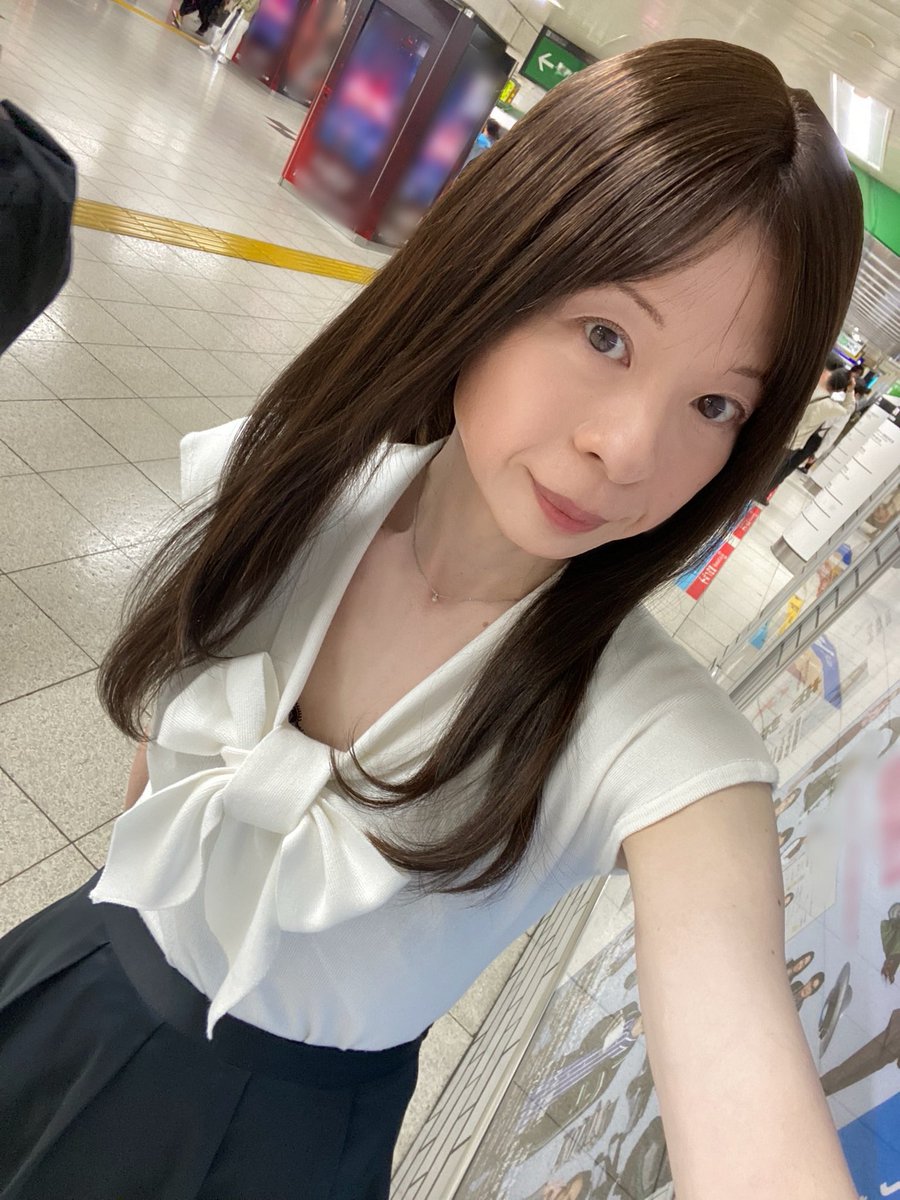yuko2049's tweet photo. 皆さま
おはようございます☀
週末はリフレッシュされましたでしょうか？

憂鬱な月曜日
こちらは今週も灼熱の日が続きそうです🫠
皆さまも水分補給をお忘れなく無理せず適当〜にお過ごしくださいませ❣️ https://t.co/zytKYxLoFE