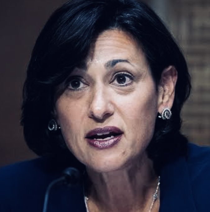 Suzy_1776's tweet photo. Remember Rochelle Wolensky?? Her employees did’t have to get “vaccinated.” Yet she told the whole country they had to be “vaccinated.” https://t.co/hF3k3fNDhU