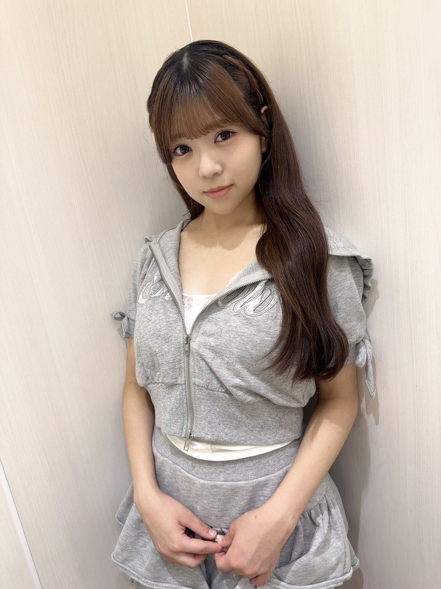kyoka_onefull's tweet photo. ごきげんよう

学校行って来ます！

#WEGO https://t.co/PVg4sClbMR