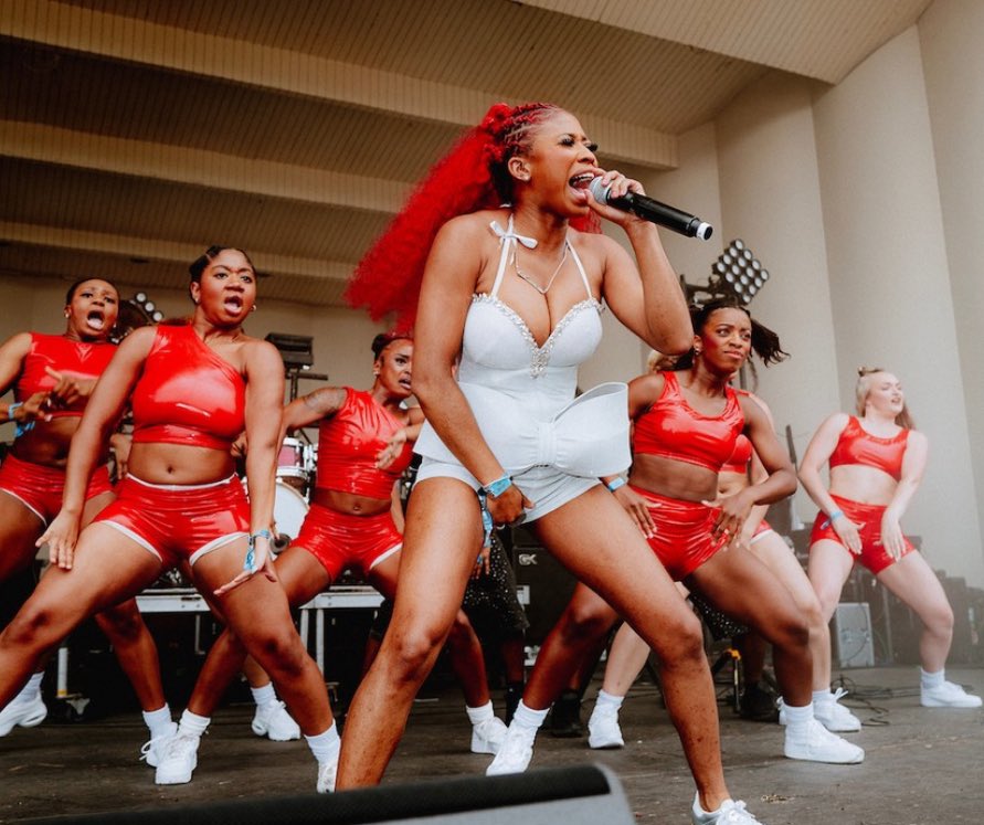 CWMonieHQ's tweet photo. Before she was shutting down Lollapalooza stages Lil M.U. had Cardi B turned up in the club to "Top of Cars" 🔥🔥

@LilMUofficial @iamcardib https://t.co/k1ASRpytb8
