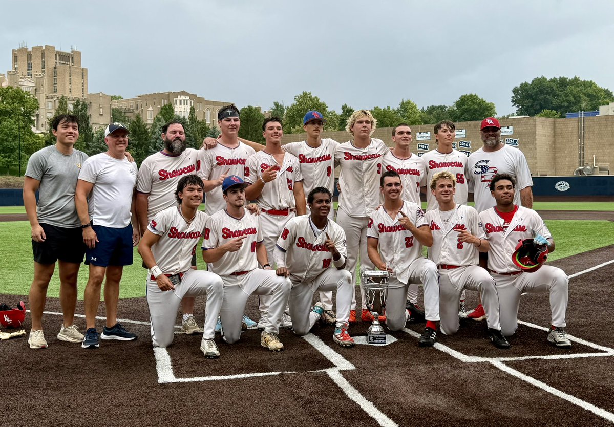 _jadenwhit3's tweet photo. What a way to end this summer as well as my summer ball career. @SBAMAScout15u pull out the comeback win in the championship of the PG tournament of champions. Got the honors of winning MVPitcher! 
@jakerobbins49 
@PG_OhioValley 
@FlatgroundApp https://t.co/7BMH8F0PnZ