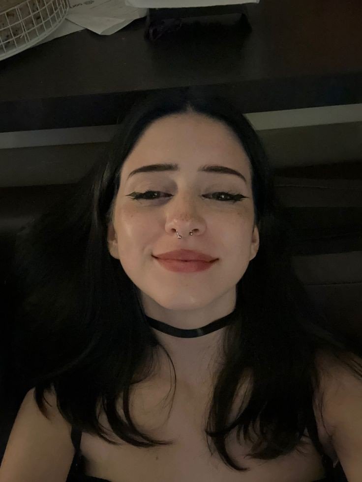 inkosiraider's tweet photo. Her current hair is really cute but the all black dye will always be the goat https://t.co/oLF0EJvVIG