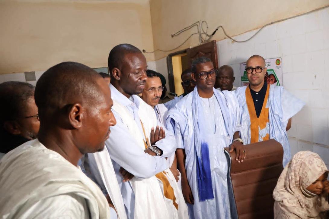marie_taba's tweet photo. 🏥🇲🇷 اليوم كيهيدي تستقبل قافلة "الحياة" الطبية، وفرصة زينة لأهل المدينة يستفادوا من معاينات مجانية وأطباء مختصين. أكثر من 400 استشارة و140 نظارة توزعت في اليوم الأول، والقافلة ما زالت تواصل خدماتها. الله يجعلها في ميزان الخير وينفع بها الناس. https://t.co/0dkAR0MmQw