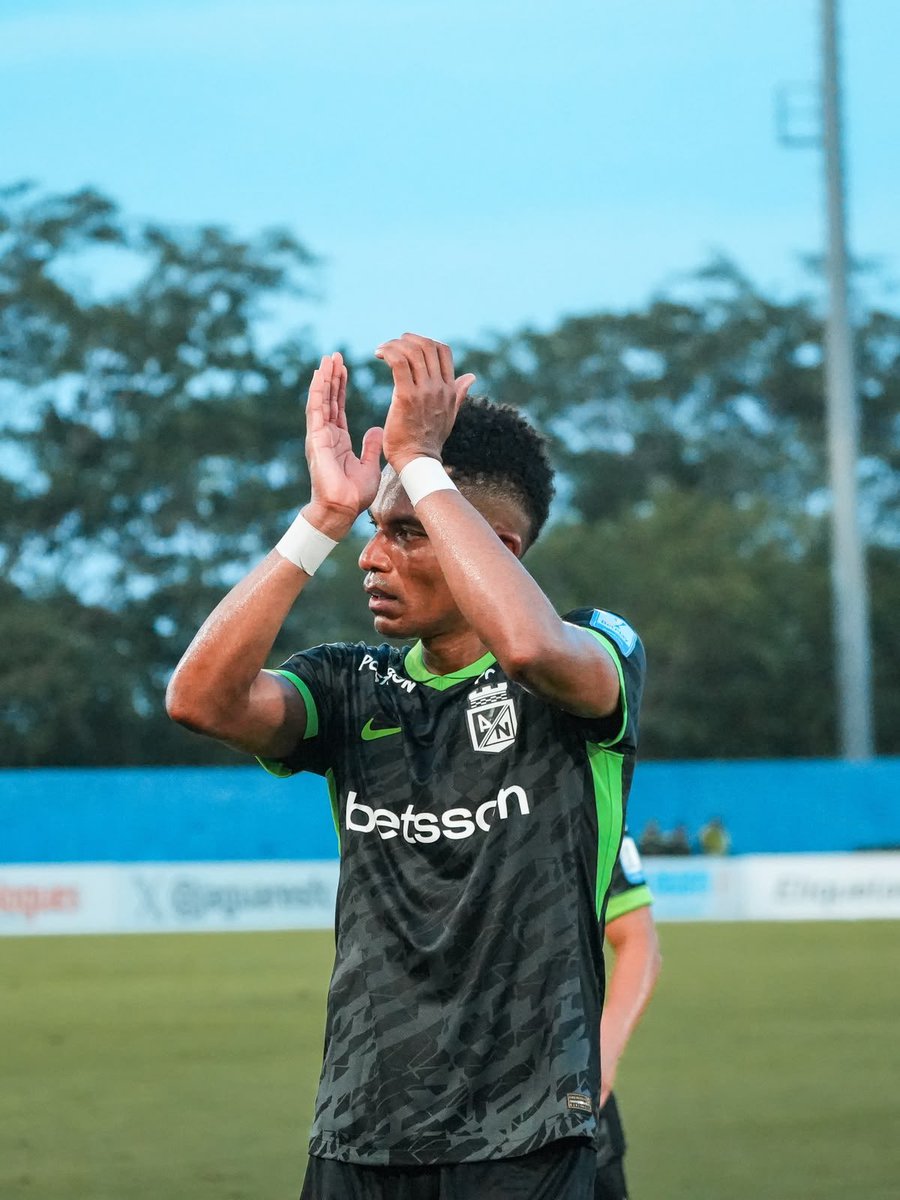 nacionaloficial's tweet photo. Imágenes de la victoria en nuestro debut liguero ante Jaguares.

#VamosTodosJuntos https://t.co/Kwp31FEYfs