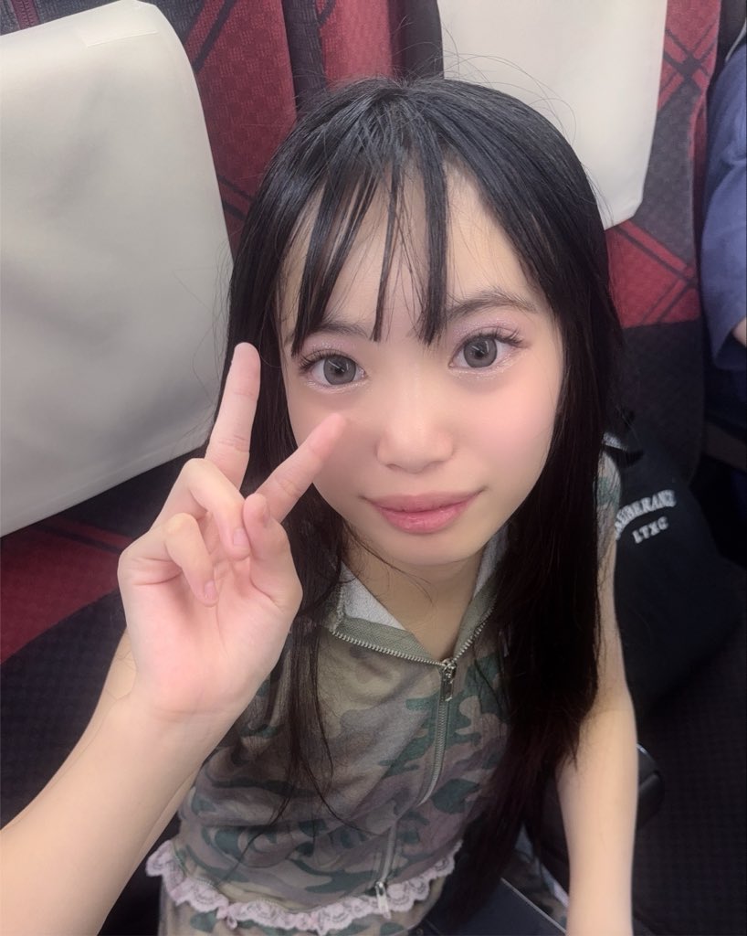 久しぶりの新幹線🚄💨 いってきまぁす💕 #さあちゃんの夏休み #新幹線