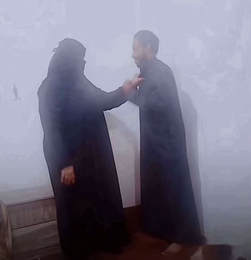 aplu2_'s tweet photo. فلوس زوجي لي وين يحط فلوسه الا كلها تتحول لحسابي وانا أتصرف فيها رجال آخر الزمن يبي فلوسه له https://t.co/RnQ2FGZGmm