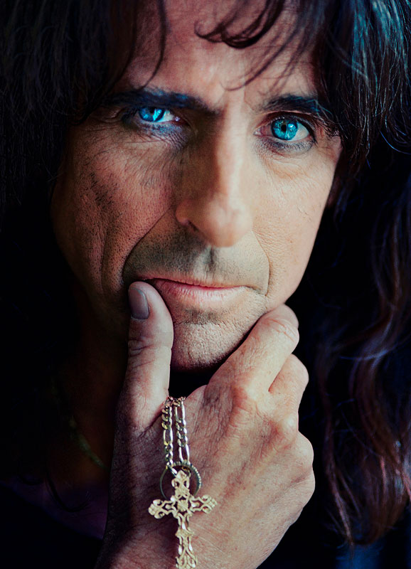 OldeWorldOrder's tweet photo. ALICE COOPER: "Drinking beer is easy. Trashing your hotel room is easy.

But being a Christian? That's real rebellion." https://t.co/chwFXz6Hcc