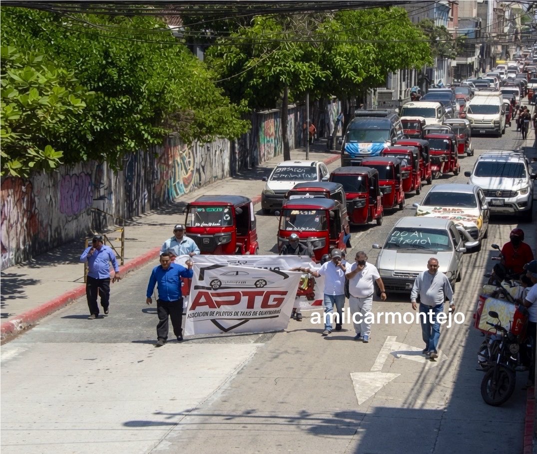 StarNewsNoti's tweet photo. ATENTOS:
Caravana pacífica este lunes 3 de agosto desde el km 15 de la ruta Roosevelt hacia el Congreso, exigiendo atención a sus demandas desde las 7:00 a.m.

#StarNews
#InformaciónImprescindible https://t.co/WWyYXnAvq9