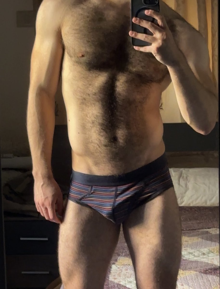 Wateryheartx's tweet photo. Body check https://t.co/reAkaa171q