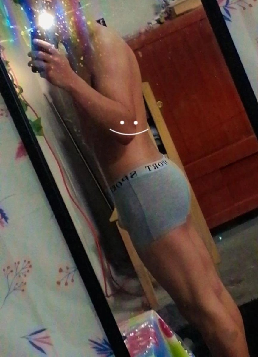 dls90o's tweet photo. Lol
#gay #pachucagay https://t.co/Xys0pgLHME