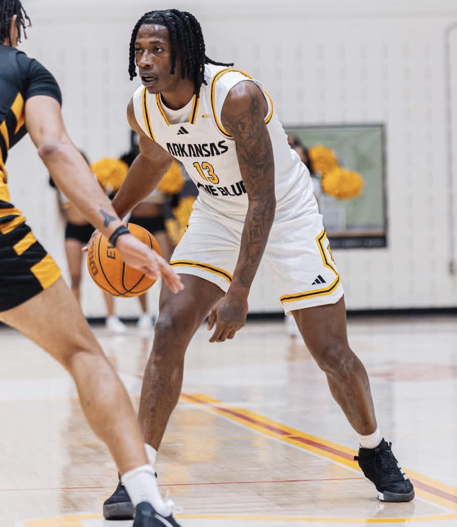 CBKAlertonX's tweet photo. NEWS: Arkansas Pine-Bluff guard Quion Williams is in the transfer portal and will be exploring college opportunities, he tells me. 

The 6-5 senior averaged 17.7 PPG 8.2 RPG 5.4 APG last season. 

Granted a 5th year of eligibility through the recent injunction https://t.co/SxczkbPvnk