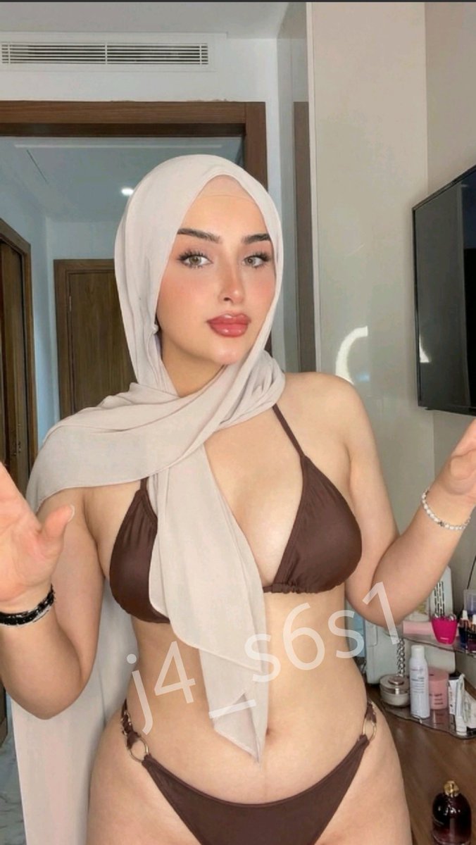 J4_s6s1's tweet photo. ضحى العريبي بالبكيني 🔥👙 https://t.co/0nqWAJel1E