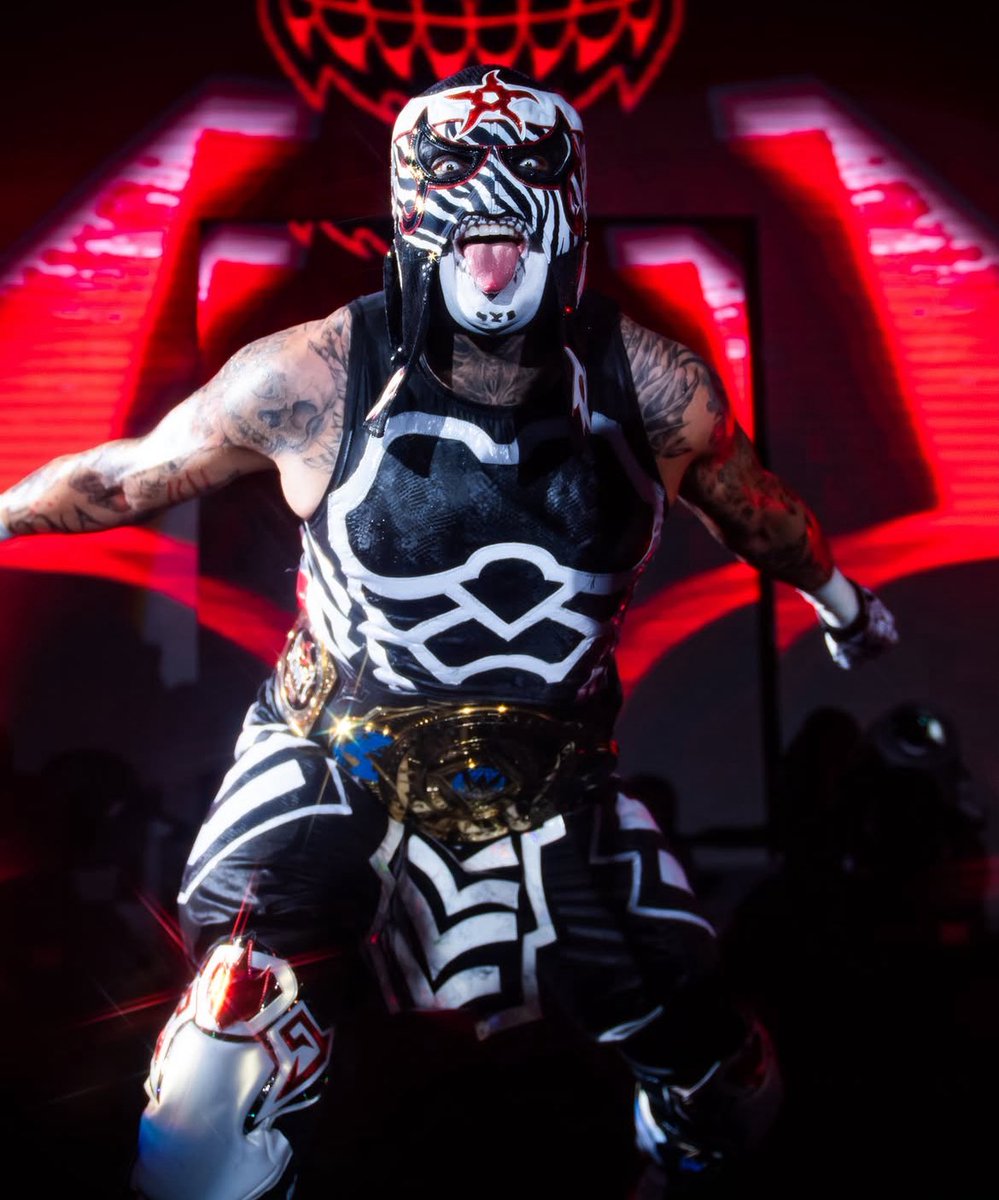 reigns_era's tweet photo. THANK YOU PENTA FOR AN INCREDIBLE IC TITLE REIGN!!!

❤️ https://t.co/ZrFZPXBeEa