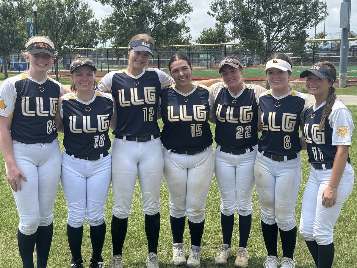 LLG_VA's tweet photo. So much this group of seniors did to build this program. You all will be missed and @SUHornetsSB @SimmonsSoftball @blandsoftball @UrsinusSball @Bh2osoftball are getting well prepared young ladies. https://t.co/6CrS6OECCi