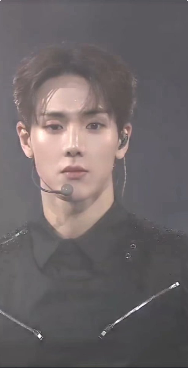 nunu__ym's tweet photo. 작년 KCON 셔누군 얼굴 진짜 예뻤는데 https://t.co/y8Spa4DvuC