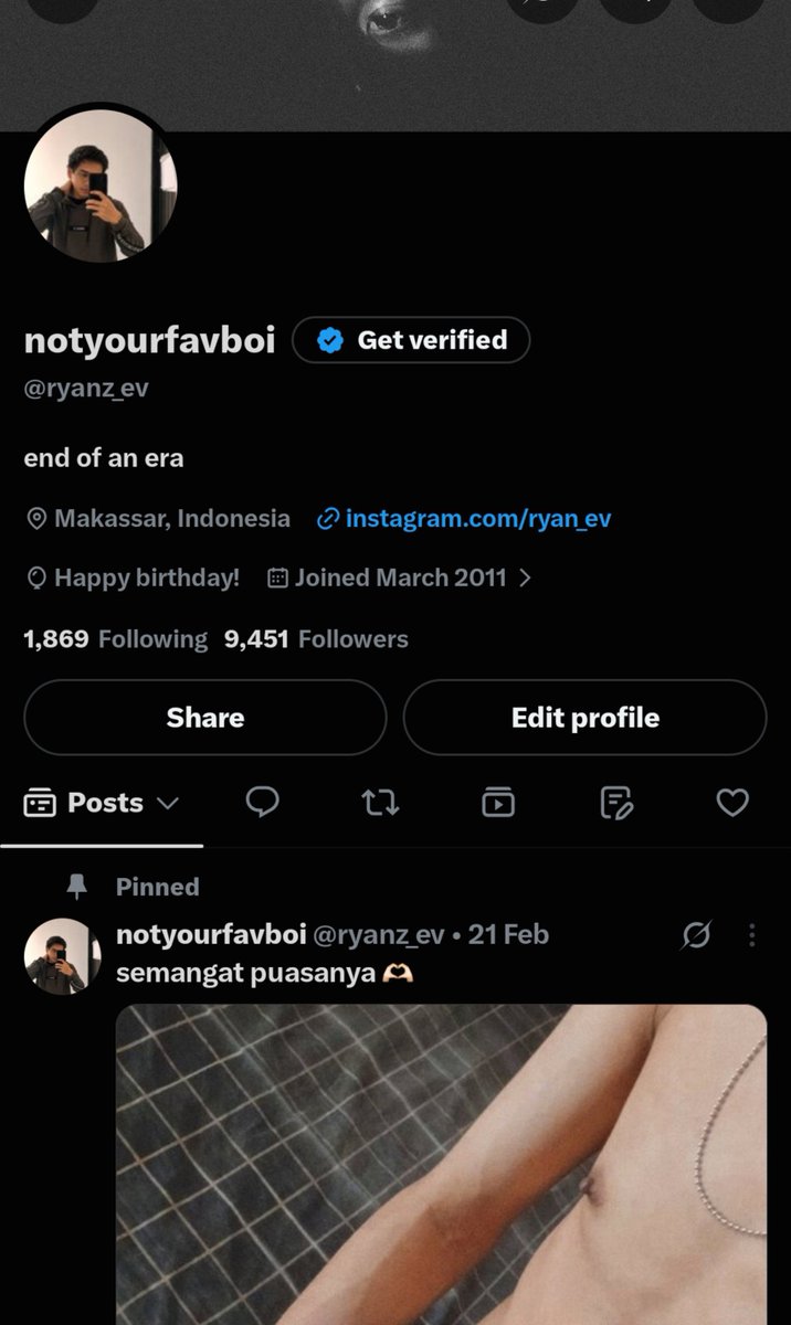 notyourfavboi tweet media
