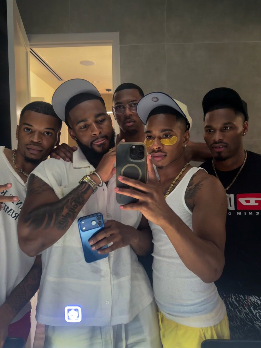 taayanthony's tweet photo. https://t.co/BddImGG95R