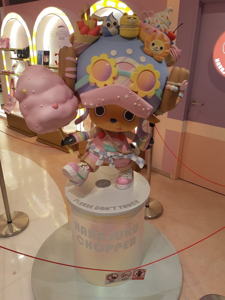 yu_ki__plus's tweet photo. 目的は『たまごっちファクトリー』なんだけど、同じ建物に色々と……情報過多です❗ https://t.co/bfqHNH1I6P