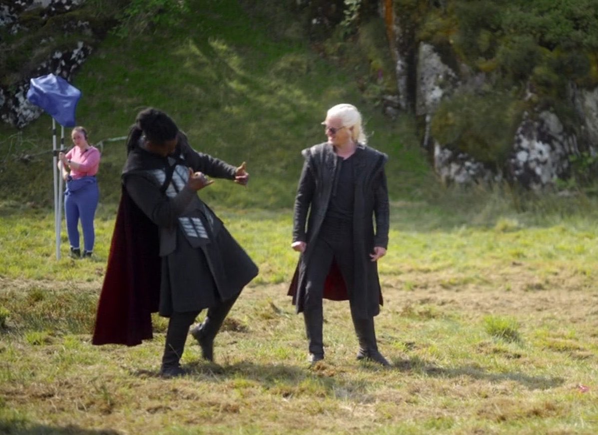thinkmattsmith's tweet photo. matt smith and clinton liberty behind the scenes of house of the dragon s3 episode 7 🥹 https://t.co/K5z8J7cxNa