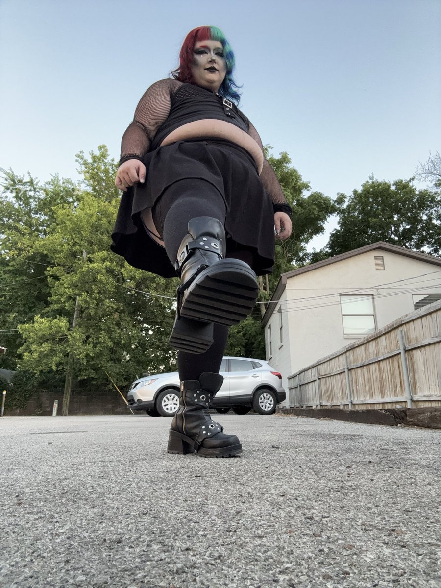 bbwgrunge's tweet photo. Nothing is cuter than someone who knows how to support. Now get to sending and submitting 💕🍒
Findom Finsub Whalesub FinancialDomination Paypig https://t.co/iM9SmRhKRB