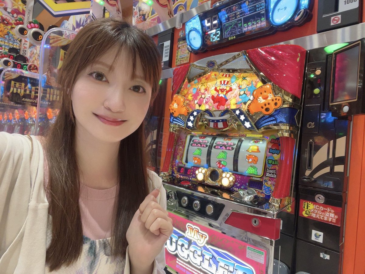 minnapikapika's tweet photo. 安定のマイジャグラーからスタート❣️
昨日とても調子の良い台に着席しました😳
今日も昨日の勢いのまま、突っ走ってほしいっ🔥

周年記念日前日、盛り上げられるように頑張ります💪✨✨

#アラジン田村店 さま
#PR https://t.co/6tZfE23Fyh