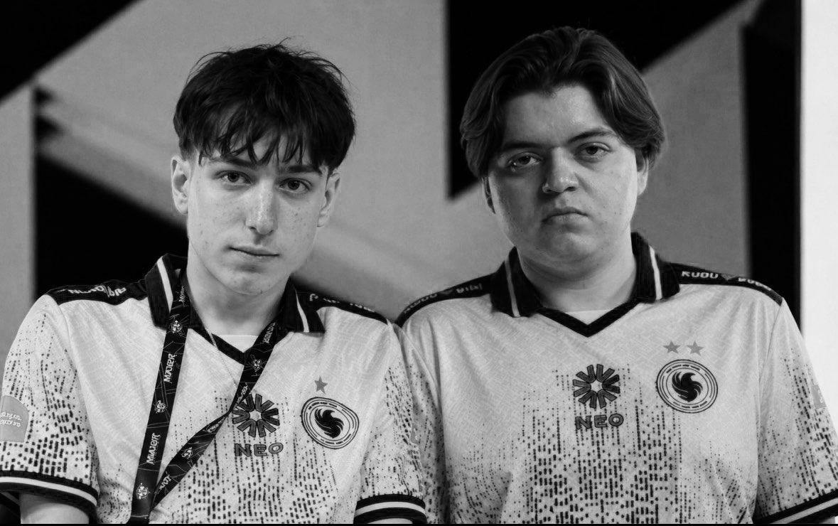 suja_gg's tweet photo. No llores porque terminó. Sonríe porque sucedió.

Peterbot no ha conseguido entrar ni en el top 5 de su región en ninguna de las dos FNCS de 2026.

Pollo le salvó el Summit y, en esta FNCS, volvió a sumar más de 100 puntos a base de clutches.

Hemos presenciado el mejor prime de la historia de Fortnite. Hemos visto jugar al Messi de Fortnite.

Pero, amigos, se ha terminado.