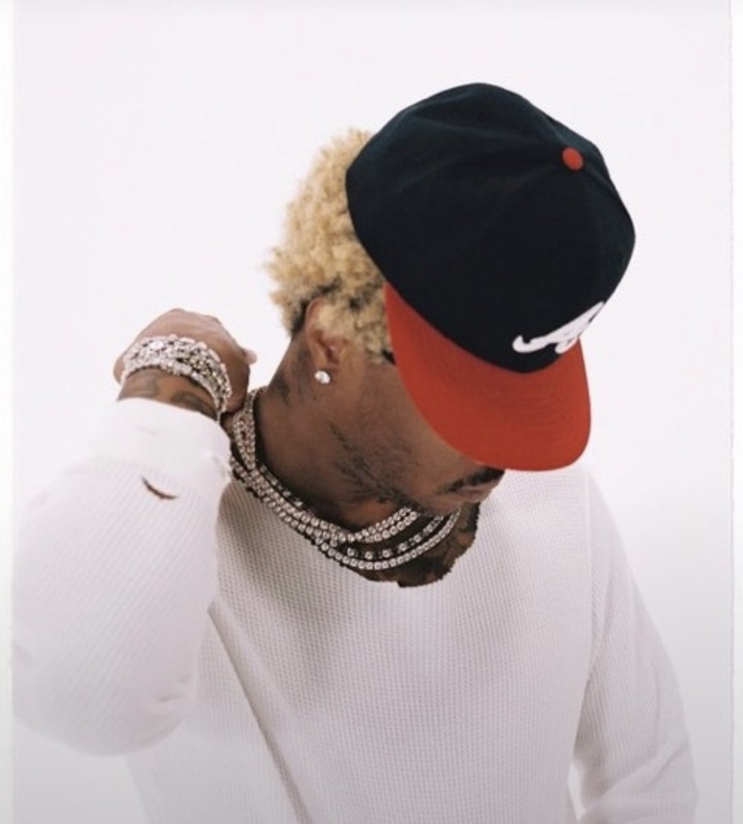 Kurrco's tweet photo. FUTURE TEASES A NEW PROJECT ON THE WAY 🚨

“this next one for you” https://t.co/9H2HzBXcY9