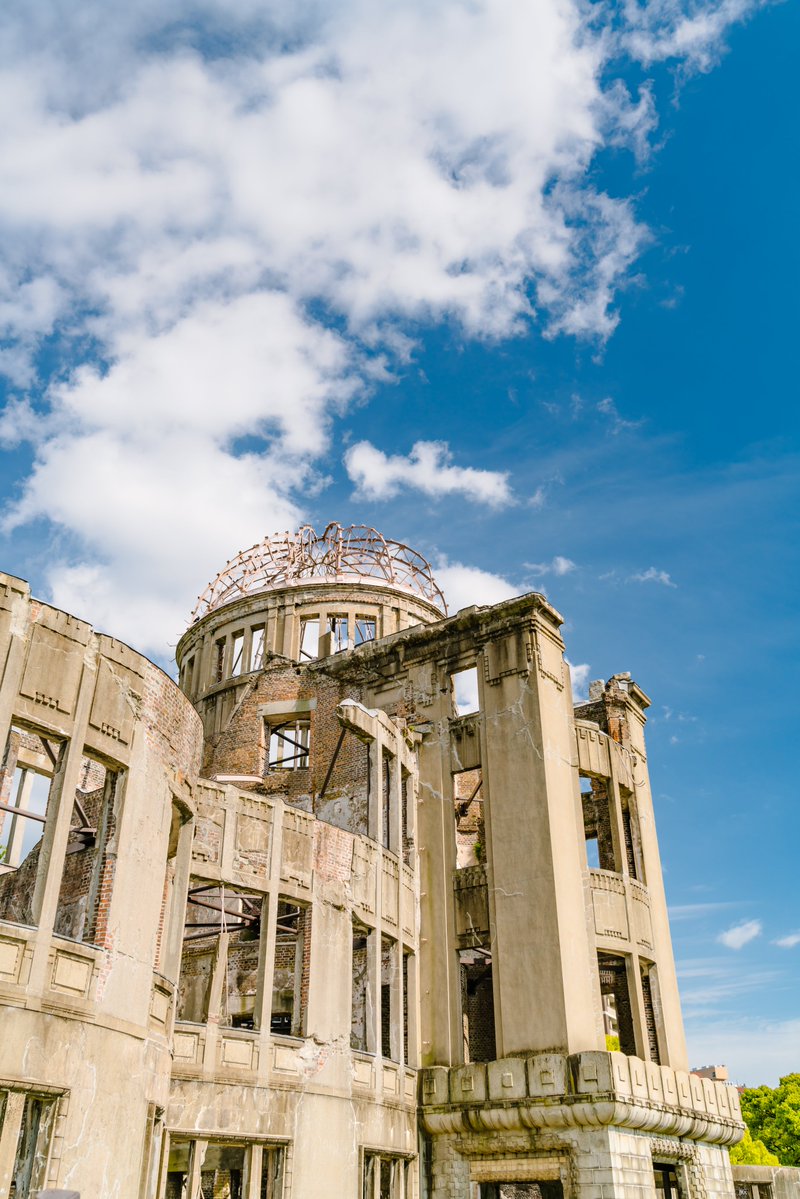 hiroshima_pref's tweet photo. おはようございます。

世界遺産登録30年を迎える
#原爆ドーム

原爆ドームの保存へ向けて運動が始まり
1965年に広島市が強度調査を実施
翌年に保存が決議されました✨

その後、世界遺産リストへの登録を求めて
市民運動が起こり
1996年世界遺産に登録されました✨

#被爆終戦81年 #平和 https://t.co/SMRsNxt2Lt
