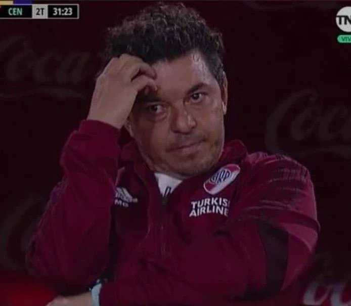 Mari_1d13's tweet photo. A este paso es más posible ver un autogol que un gol nuestro. increíble https://t.co/HXAAaJLHqj