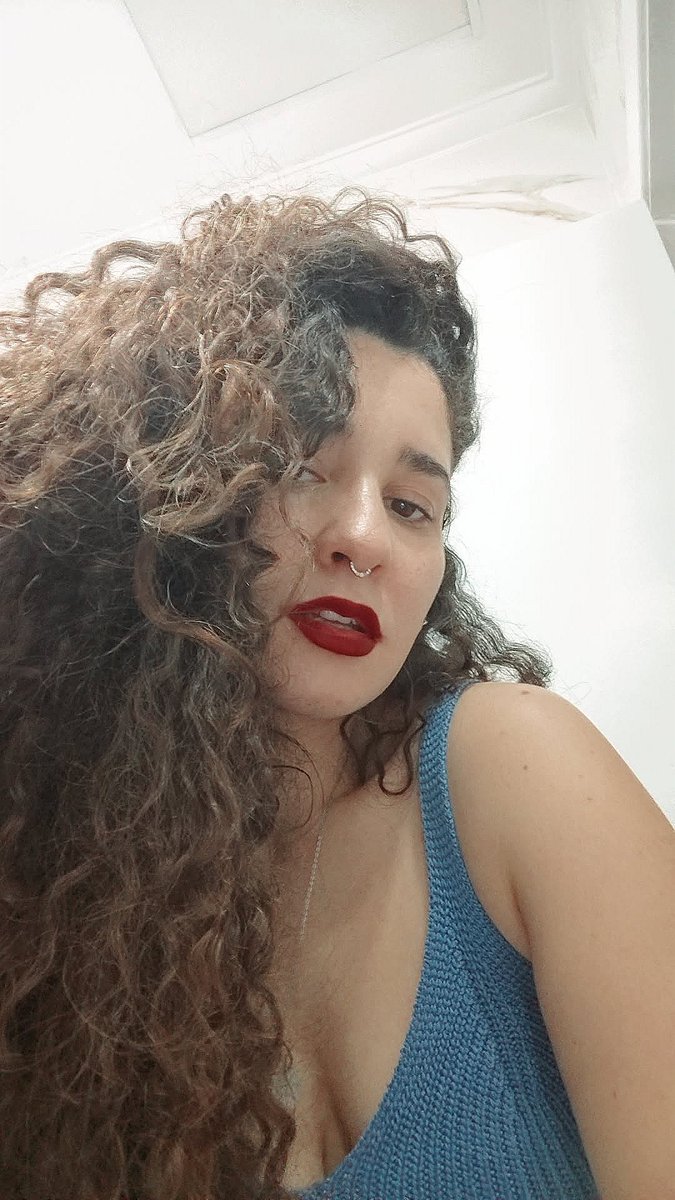 oxeisabela's tweet photo. já estive mais bêbada https://t.co/IGrxJ7sABz