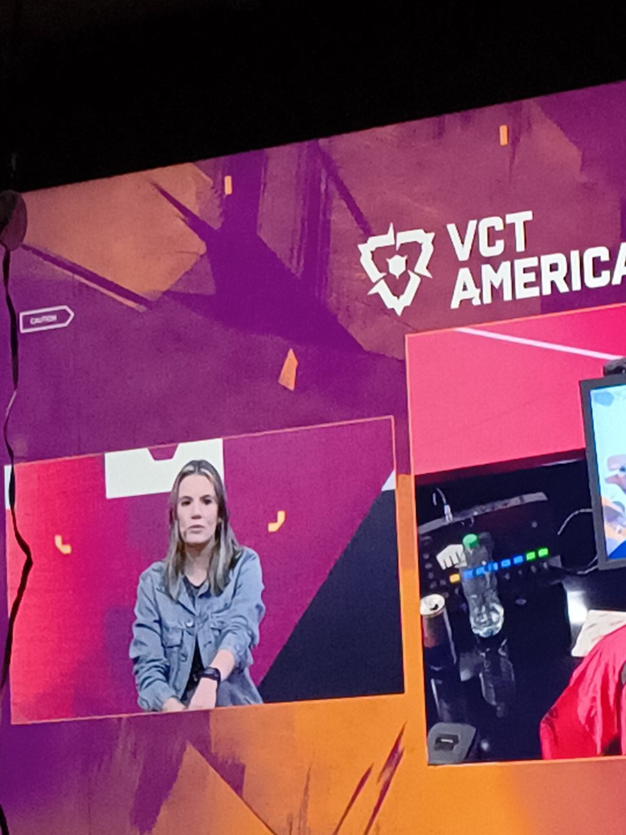 davirmn's tweet photo. #vctamericas #VCTAMERICAS
ASSISTINDO O VCT ANTES DE DORMIR POR CAUSA DA AULA 🥺 https://t.co/fZx0X0uieK