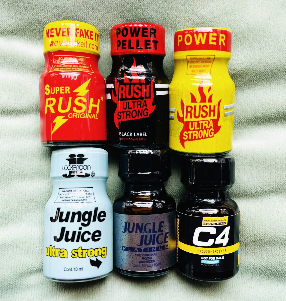AbgSeller's tweet photo. BEFORE SOLD OUT ❗❗

✅ POPPERS 10ML.

🚚 DELIVERY: KUALA LUMPUR &amp; SELANGOR.

❌ NO PICK-UP/NO SELF COLLECT/NO LALAMOVE.

📮 POSTAGE: MONDAY - FRIDAY.

(Link Order At My Bio...Thank You) https://t.co/M5gOfJFLq5