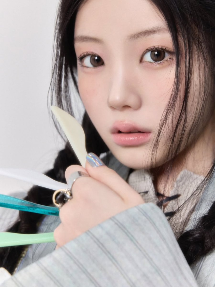 illit__wonhee's tweet photo. https://t.co/W8Y994sogg
