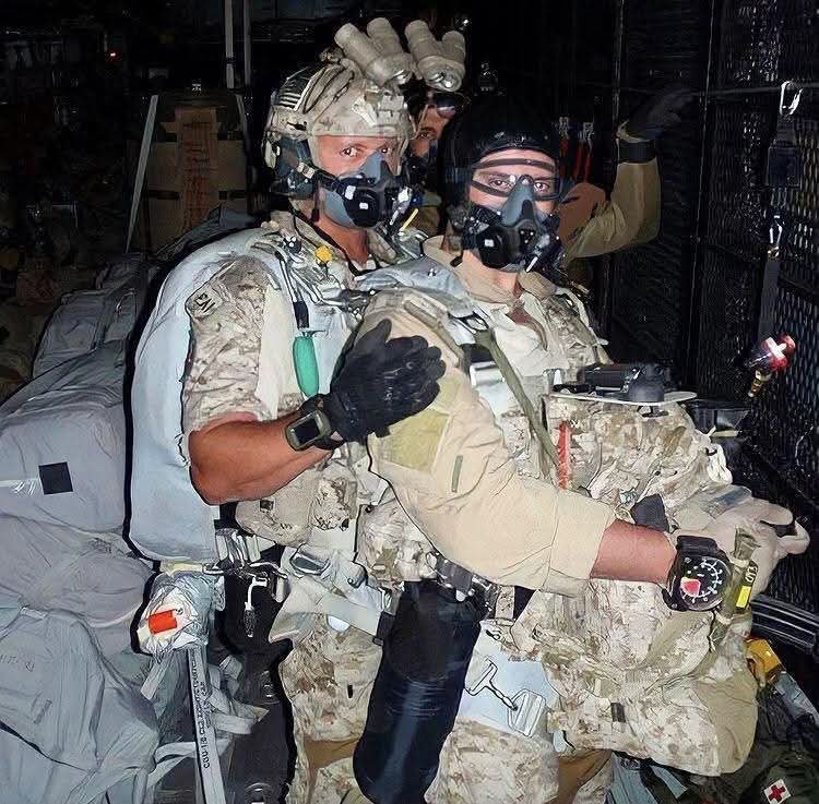 Special Ops Magazine tweet media