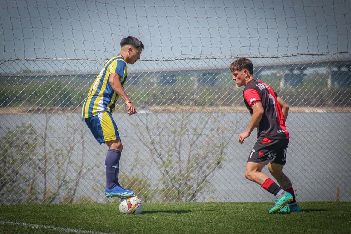 nicomessana_'s tweet photo. Y pero si flaco, mira si el enfermo este no iba a tener que jugar? https://t.co/s9eRCWXIQ8