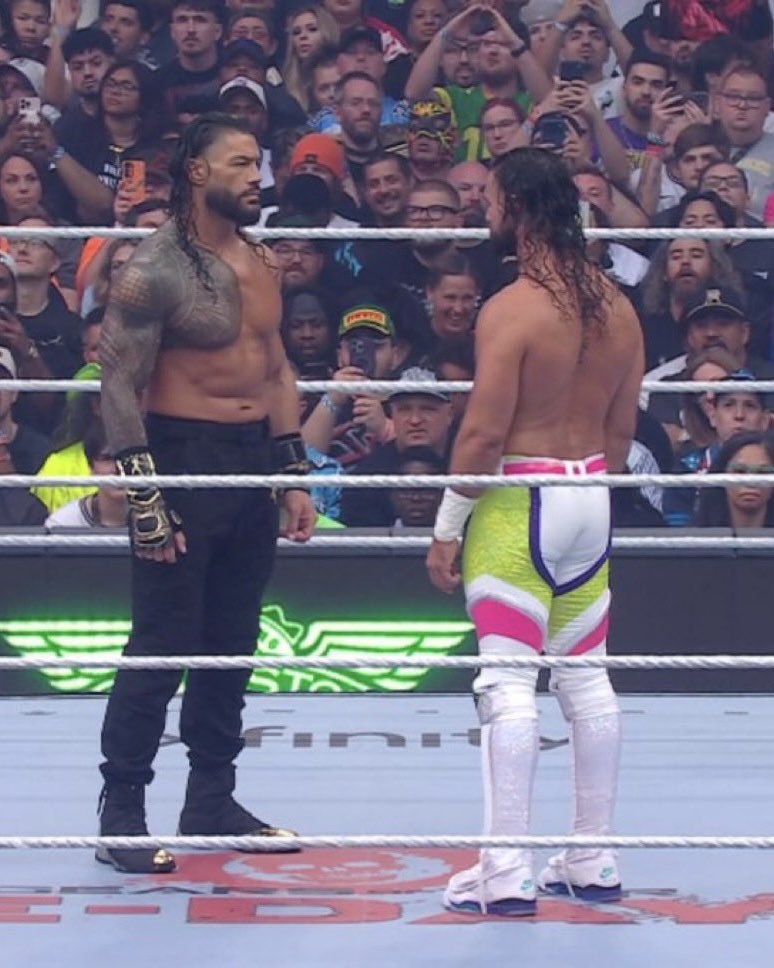 nicekicks's tweet photo. Seth Rollins is wearing the “Grape” Air Jordan 5 against Roman Reigns in the main event of WWE #Summerslam 🔥 https://t.co/rQLsh1dvyh