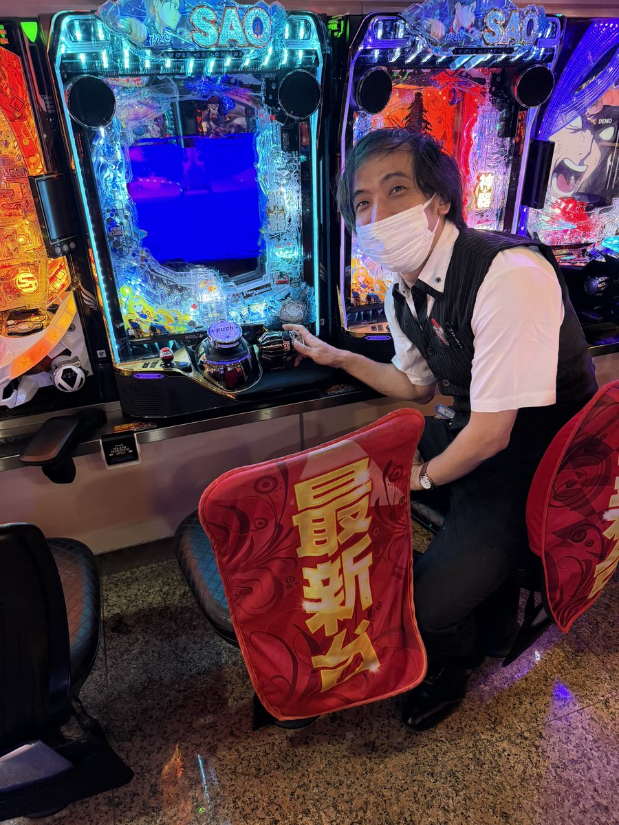 daiooo_t's tweet photo. おはようございます😁
本日新台入替がございます‼️
話題のソードアート・オンライン新作が登場✨️✨️
5スロには、スマスロカバネリがついに導入です😆
皆様のご来店お待ちしております🙇🏻‍♂️ https://t.co/PYD76UftiG