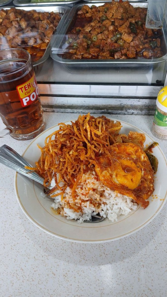 always_nomin tweet picture