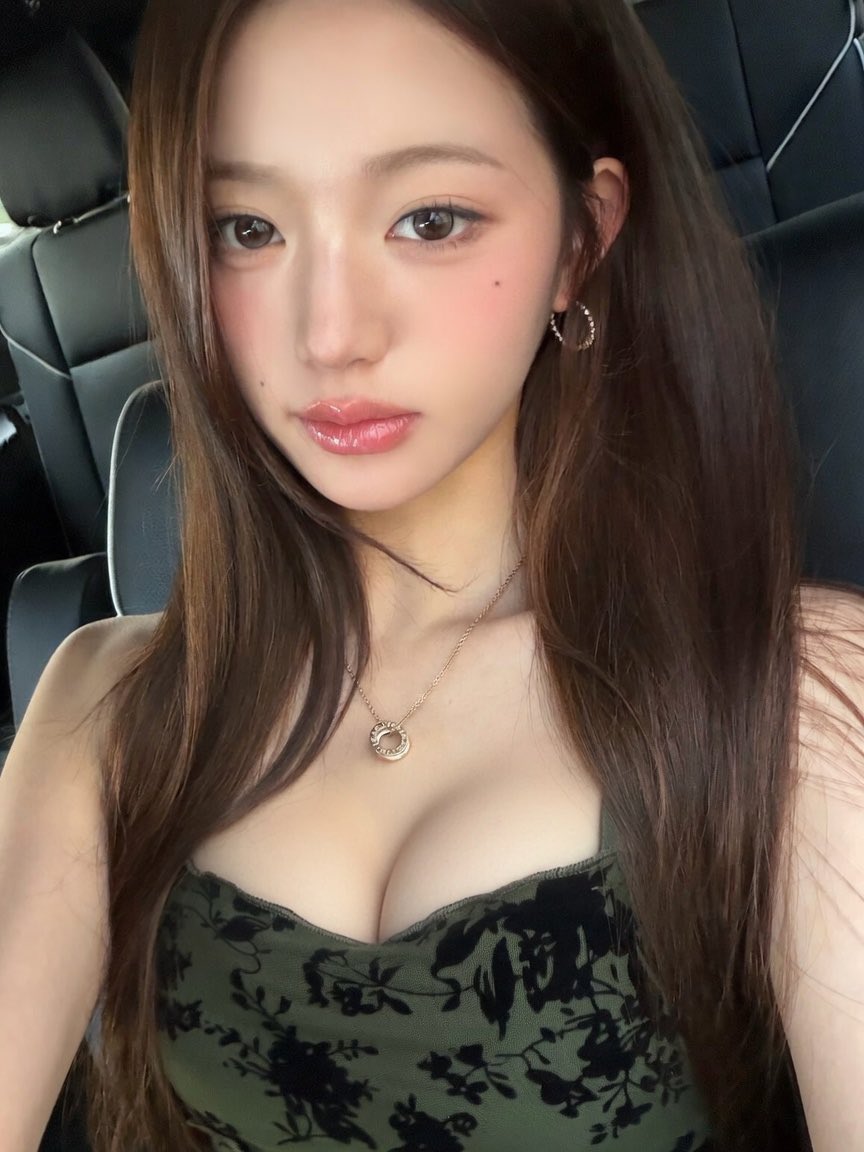 dollescentyrj's tweet photo. lily’s yeewha https://t.co/9kzw3HPl4R