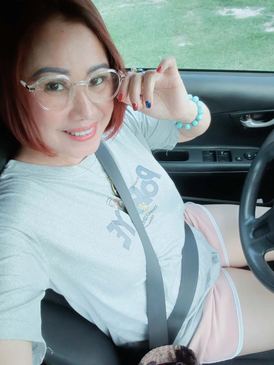 Ammy122528's tweet photo. 😜สวัสดีวันจันทร์ที่3ส.ค69 ฝนไม่ตกอากาศก็ร้อนต้องไปรร.นั่งเล่นเย็นดีฟินมาก ป่ะว่างอยู่👅😋🤩😝😜😜😘😘😘😘😘 https://t.co/4nA2huIQ1K
